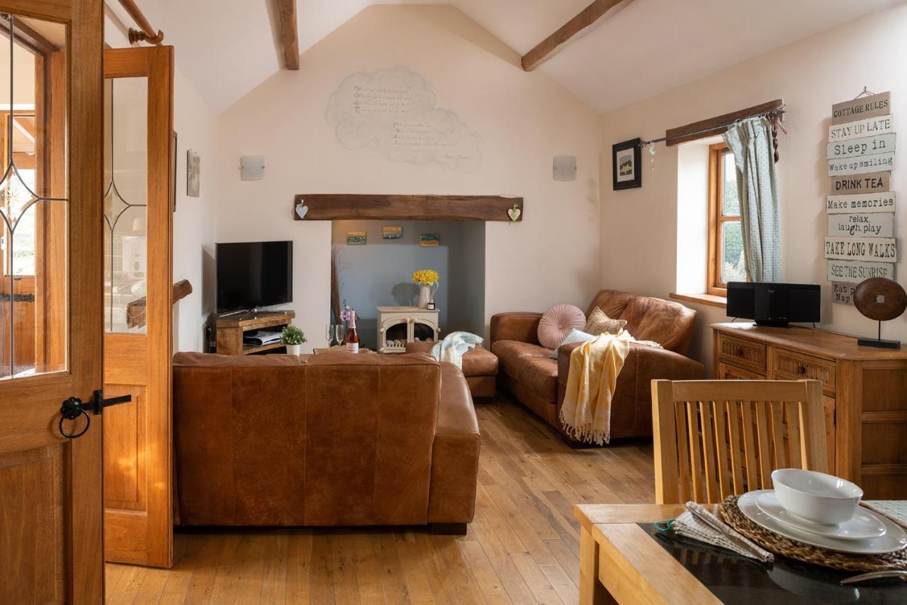 Beautiful Countryside Cottage On The North Wales Coast Abergele Exterior foto